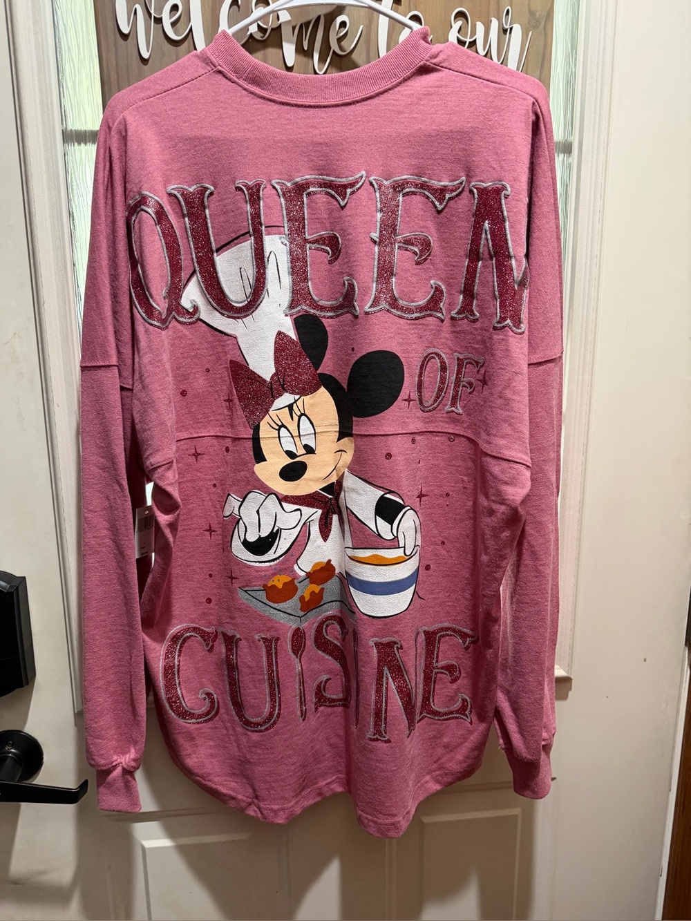 Disney spirit Jersey Minnie Mouse Queen of Cuisine dark pink in color. NWT